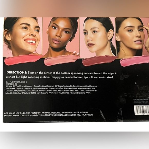 MAX Studio 4 piece Tinted Lip Balm Collection Set! NIB AND GIFT READY🔥 - Picture 7 of 8